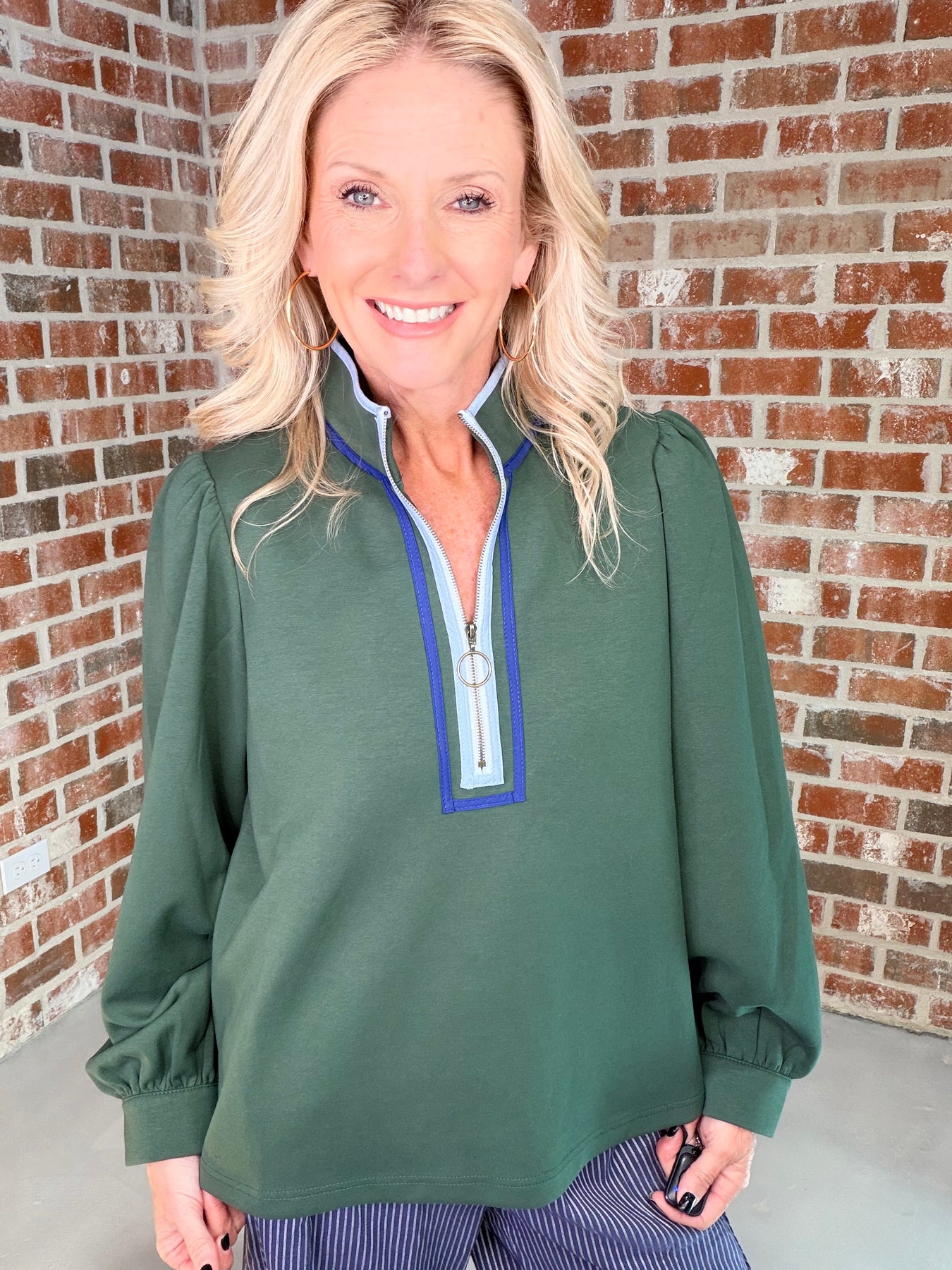 CHELSEA COLLAR TOP – Holt & Company, LLC